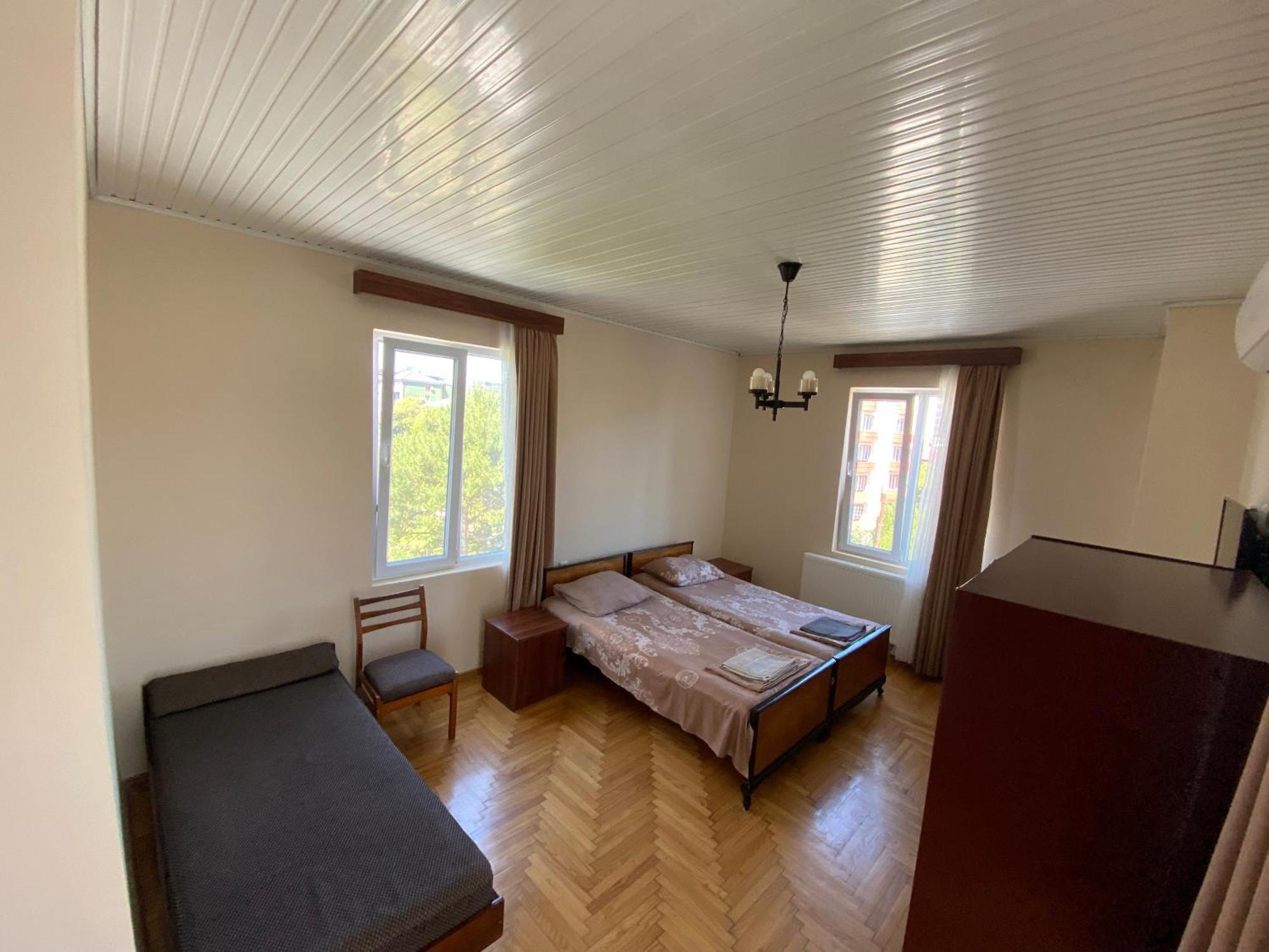 Guesthouse White Swan Кобулеті Екстер'єр фото