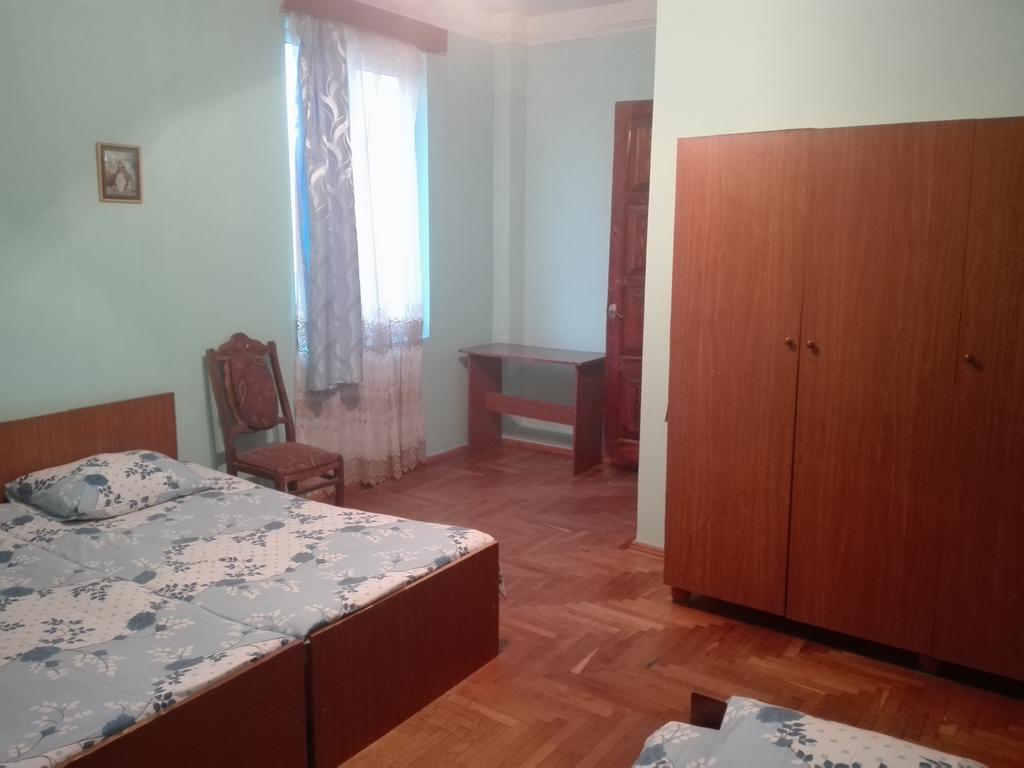 Guesthouse White Swan Кобулеті Екстер'єр фото