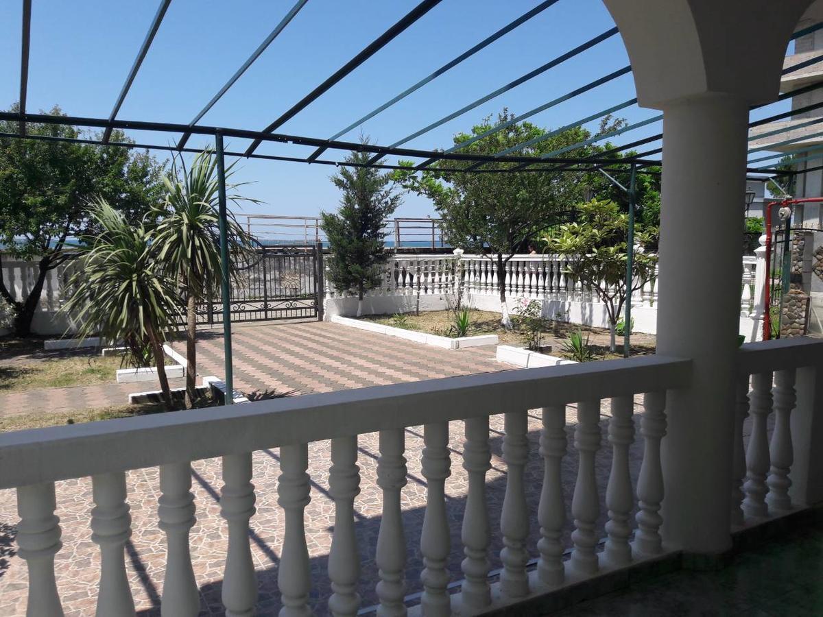 Guesthouse White Swan Кобулеті Екстер'єр фото